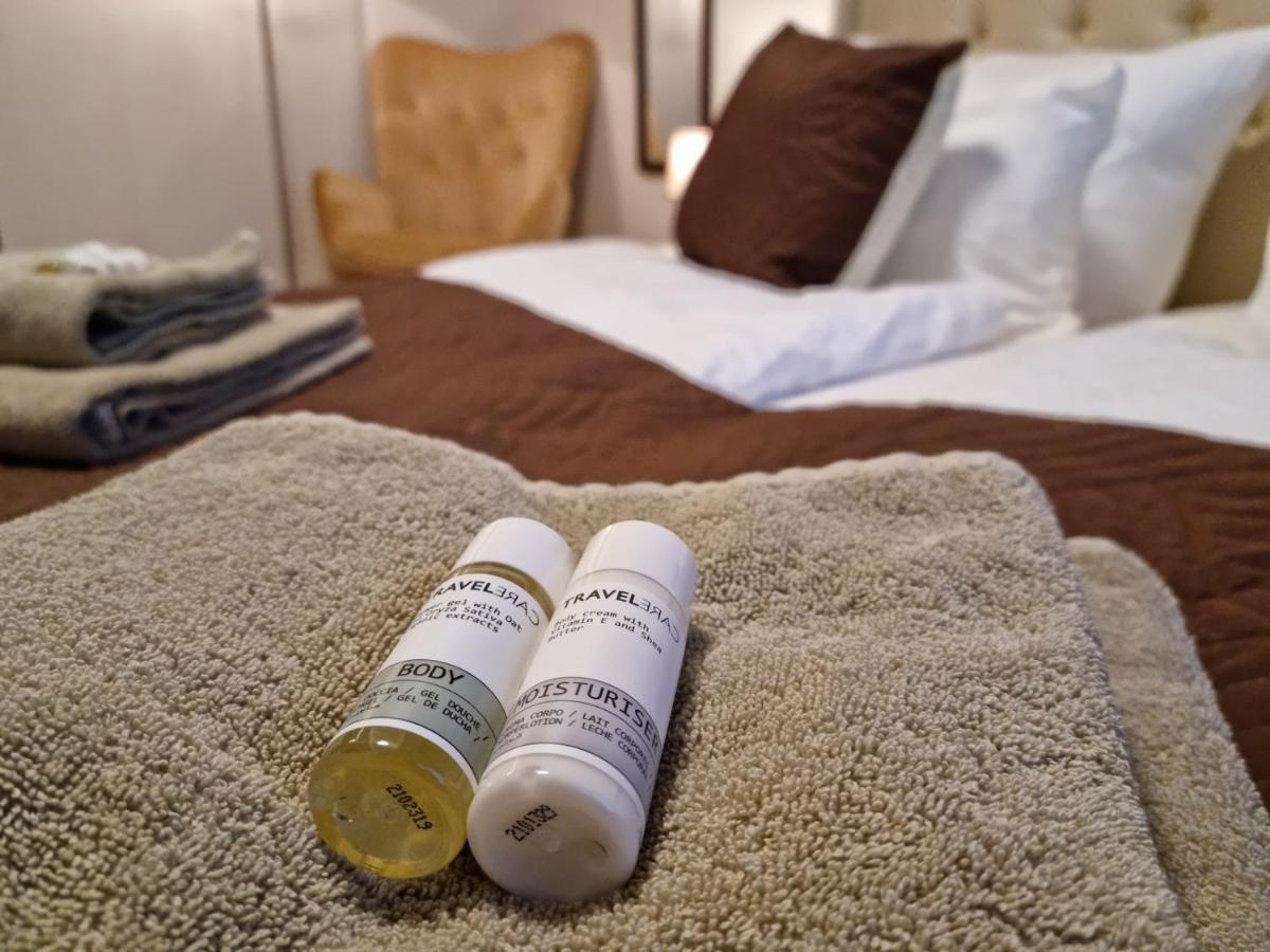 Charysma - Weserufer, Stylish, Schlafzimmer Mit Smart-Tv, 2 Parkplaetze ハーメルン エクステリア 写真