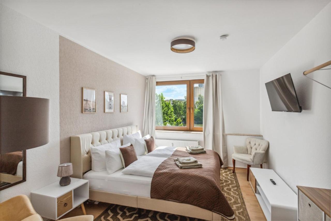 Charysma - Weserufer, Stylish, Schlafzimmer Mit Smart-Tv, 2 Parkplaetze ハーメルン エクステリア 写真