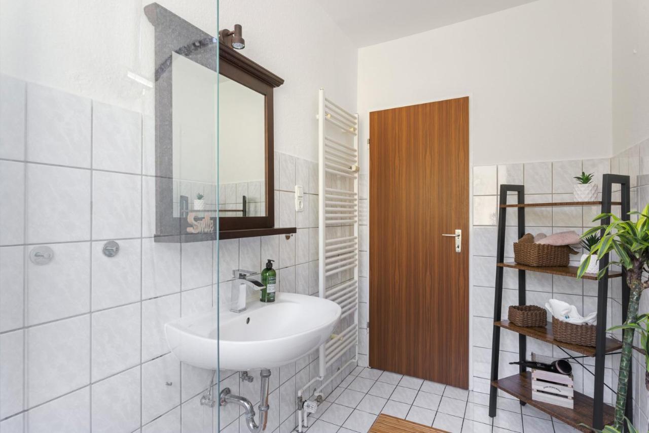 Charysma - Weserufer, Stylish, Schlafzimmer Mit Smart-Tv, 2 Parkplaetze ハーメルン エクステリア 写真